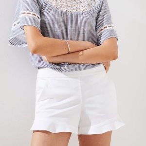 NWT [LOFT] BLOGGER FAV Ruffle Hem White Shorts